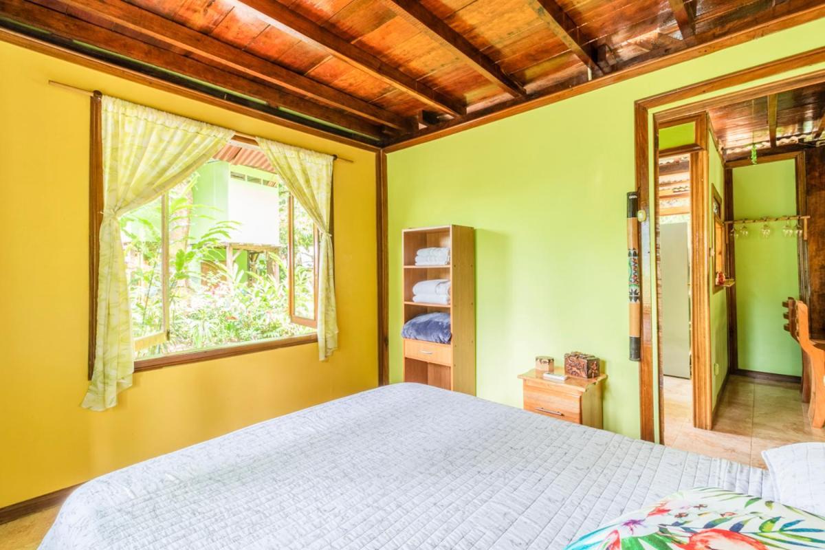Casa Chilamates Tortuguero Eksteriør bilde